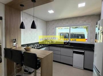 Casa · 143m² · 2 Quartos · 3 Vagas · Casa Para Venda Em Jardim Tamoio de 143.00 m² Com 2 Quartos E 3 Garagens