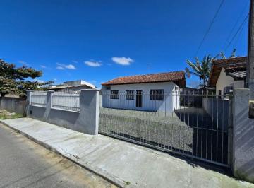 Casa · 88m² · 3 Quartos · 2 Vagas · Casa Em Armação, Penha/sc de 88 m² 3 Quartos Para Locação R$2.500,00/mes