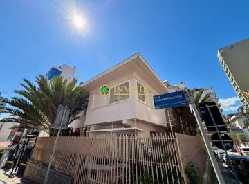 Casa · 286m² · 8 Quartos · 3 Vagas · Casa Em Centro, Florianópolis/sc de 286 m² 8 Quartos Para Locação R$19.500,00/mes