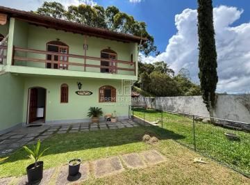 Casa · 125m² · 3 Quartos · 2 Vagas · Casa Em Jardim Europa, Teresópolis/rj de 125 m² 3 Quartos À Venda por R$590.000