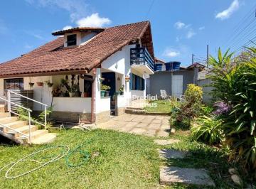 Casa · 118m² · 3 Quartos · 4 Vagas · Casa Em Braunes, Nova Friburgo/rj de 118 m² 3 Quartos À Venda por R$850.000
