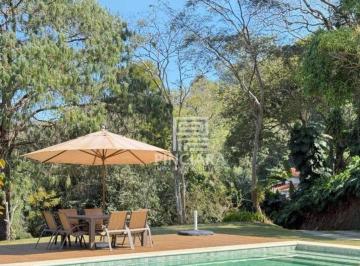 Casa · 341m² · 7 Quartos · Casa Em Corrêas, Petrópolis/rj de 341 m² 7 Quartos À Venda por R$2.900.000