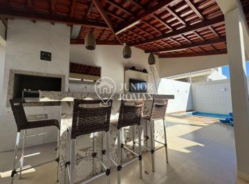 Casa · 360m² · 3 Quartos · 2 Vagas · Sobrado Em Bandeirantes, Barreiras/ba de 360 m² 3 Quartos À Venda por R$1.200.000