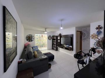 Apartamento · 55m² · 2 Quartos · 1 Vaga · Apartamento Em Barroco (Itaipuaçu), Maricá/rj de 55 m² 2 Quartos À Venda por R$330.000