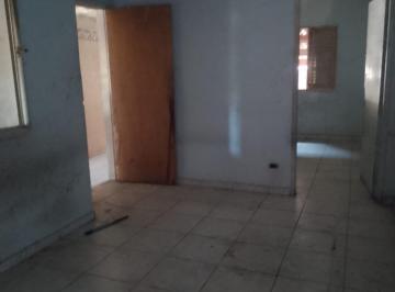 Casa · 2 Quartos · 3 Vagas · Casa Em Vila Zezé, Jacareí/sp de 0 m² 2 Quartos À Venda por R$200.000