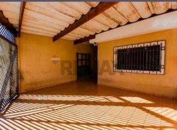 Casa · 120m² · 2 Quartos · Casa Térrea