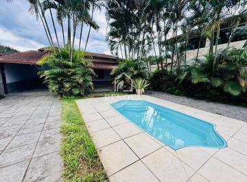 Casa · 162m² · 2 Quartos · 4 Vagas · Casa Em Cantagalo, Guapimirim/rj de 162 m² 2 Quartos À Venda por R$560.000