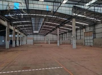 Comercial · 20000m² · Loja Em Distrito Industrial, Marília/sp de 20000 m² Para Locação R$100.000,00/mes