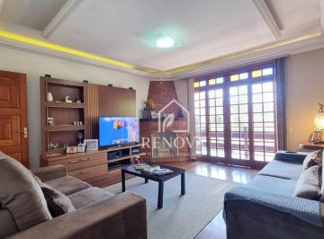 Casa · 99m² · 4 Quartos · 2 Vagas · Casa Em Granja Guarani, Teresópolis/rj de 99 m² 4 Quartos À Venda por R$650.000