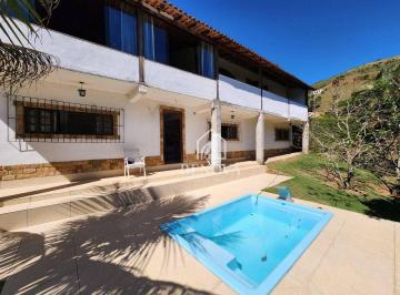 Casa · 218m² · 4 Quartos · 1 Vaga · Casa Em Sebastiana, Teresópolis/rj de 218 m² 4 Quartos À Venda por R$690.000