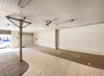 Comercial · 196m² · Salão Em Centro, Araçatuba/sp de 196 m² Para Locação R$4.000,00/mes