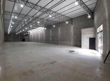 Comercial · 749m² · Galpão Em Parque Industrial, Araçatuba/sp de 749 m² Para Locação R$10.500,00/mes