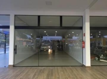 Comercial · 43m² · 2 Vagas · Loja Em Parque São Jorge, Marília/sp de 43 m² Para Locação R$2.500,00/mes