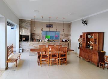 Rural · 339m² · 4 Quartos · 3 Vagas · Fazenda Em Zona Rural, Araçatuba/sp de 339 m² 4 Quartos À Venda por R$2.250.000