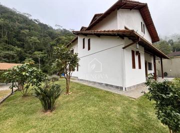 Casa · 290m² · 7 Quartos · 8 Vagas · Casa Em Parque Do Ingá, Teresópolis/rj de 290 m² 7 Quartos À Venda por R$1.850.000