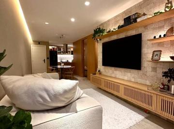 Apartamento · 60m² · 2 Quartos · 1 Vaga · Apartamento de 2 Quartos, Reformado, Montado E Decorado Na Praia Da Costa