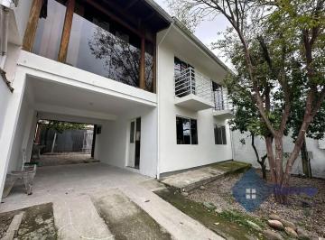 Casa · 148m² · 4 Quartos · 2 Vagas · Casa Com 4 Quartos Sendo 1 Suite E 2 Demi - Suite Para Locação, Madri - Palhoça