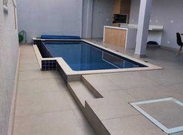Casa · 180m² · 3 Quartos · 5 Vagas · Casa Para Venda Em Vila Frezzarim de 180.00 m² Com 3 Quartos, 2 Suites E 5 Garagens
