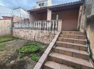 86352caaab55b32c8eeb680458a900f0.jpg · Casa Com 3 Dormitórios À Venda, 120 m² por R$800.000 - Centro - Bragança Paulista/sp