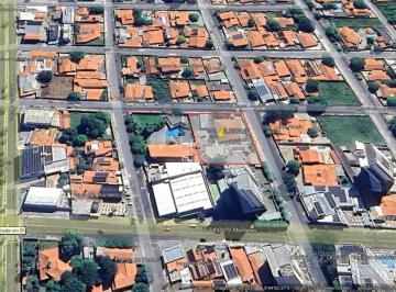 Casa · 500m² · 4 Quartos · 5 Vagas · Casa Em Fátima, Teresina/pi de 500 m² 4 Quartos À Venda por R$