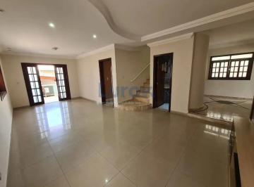 Casa · 230m² · 4 Quartos · 4 Vagas · Casa Em Condomínio Residencial Terras Do Oriente, Valinhos/sp de 230 m² 4 Quartos À Venda por R$1.59