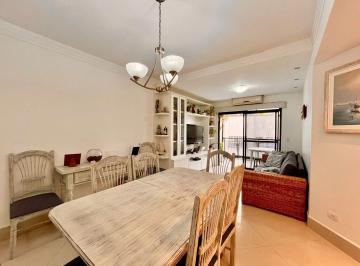 Apartamento · 100m² · 3 Quartos · 1 Vaga · Apartamento Em Jardim Três Marias, Guarujá/sp de 100 m² 3 Quartos À Venda por R$456.000