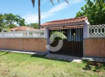 Casa · 120m² · 4 Quartos · 4 Vagas · Casa Em Coqueiral, Araruama/rj de 120 m² 4 Quartos À Venda por R$460.000