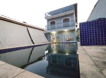 Casa · 230m² · 5 Quartos · 4 Vagas · Casa Em Vila Santa Rosa, Guarujá/sp de 0 m² 5 Quartos À Venda por R$800.000