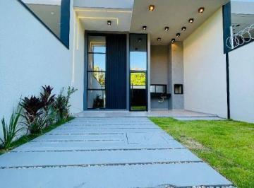 Casa · 104m² · 3 Quartos · 2 Vagas · Casa Em Guaribas, Eusébio/ce de 104 m² 3 Quartos À Venda por R$589.000
