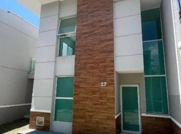 Casa · 138m² · 3 Quartos · 2 Vagas · Casa Em Mangabeira, Eusébio/ce de 138 m² 3 Quartos À Venda por R$689.000