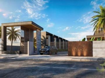 Casa · 97m² · 3 Quartos · 2 Vagas · Casa Em Urucunema, Eusébio/ce de 97 m² 3 Quartos À Venda por R$599.000
