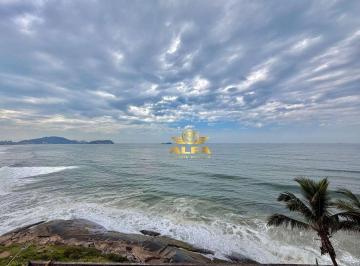 Apartamento · 230m² · 4 Quartos · 2 Vagas · Apartamento Em Morro Do Maluf, Guarujá/sp de 230 m² 4 Quartos À Venda por R$2.100.000