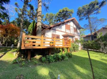 Casa · 220m² · 4 Quartos · 2 Vagas · Casa Em Planalto, Gramado/rs de 220 m² 4 Quartos À Venda por R$2.800.000
