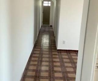 Apartamento · 75m² · 3 Quartos · 1 Vaga · Três Dormitórios Com Garagem Fechada E Elevador. Andar Alto.