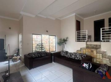 Sala de estar · Casa 3 Quartos No Bairro Senhora Das Graças – Próximo Ao Hospital Regional
