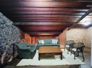 Casa · 231m² · 5 Quartos · 1 Vaga · Casa Com Cinco Quartos Em Penedo, Itatiaia/rj