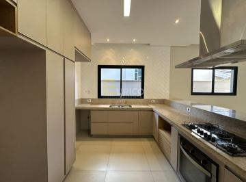Casa · 203m² · 3 Quartos · 2 Vagas · Casa de Condomínio Para Alugar Em Condomínio Recanto Dos Paturis de 203.00 m² Com 3 Quartos, 3 Suites