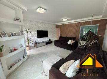 Casa · 210m² · 3 Quartos · 4 Vagas · Casa Para Venda Em Jardim Irajá de 209.69 m² Com 3 Quartos, 3 Suites E 4 Garagens