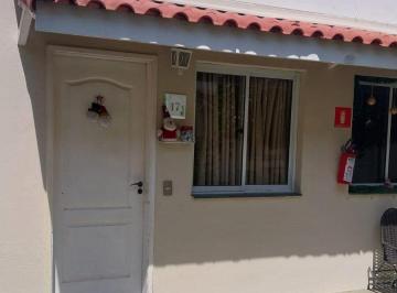 Casa · 54m² · 2 Quartos · Casa Em Jardim Marilu, Carapicuíba/sp de 54 m² 2 Quartos À Venda por R$380.000