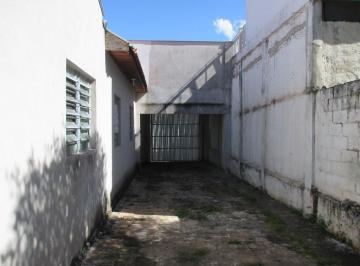 Casa · 255m² · 4 Quartos · 2 Vagas · Casa Em Paraíso, Araçatuba/sp de 255 m² 4 Quartos À Venda por R$380.000