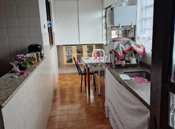 Casa · 250m² · 2 Quartos · 2 Vagas · Casa Em Jardim Nova Esperança, Jacareí/sp de 0 m² 2 Quartos À Venda por R$380.000