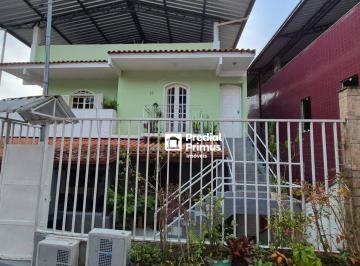 Casa · 205m² · 2 Quartos · Casa Em Chácara Paraíso, Nova Friburgo/rj de 205 m² 2 Quartos À Venda por R$380.000