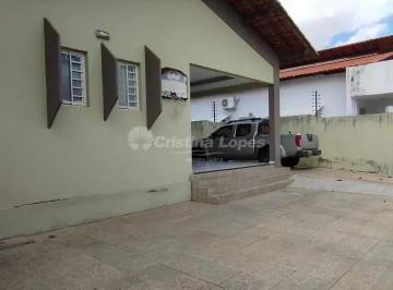 Casa · 167m² · 3 Quartos · 4 Vagas · Casa Em Horto, Teresina/pi de 167 m² 3 Quartos À Venda por R$585.000