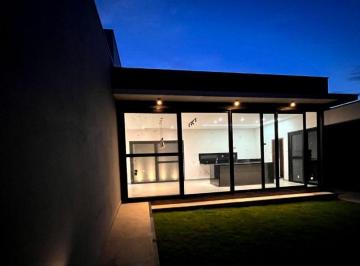 Casa · 200m² · 3 Quartos · 4 Vagas · Casa Em Lago Da Barra, Jaguariúna/sp de 200 m² 3 Quartos À Venda por R$1.495.000