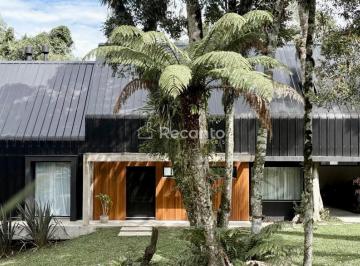 Casa · 327m² · 3 Quartos · 2 Vagas · Casa Em Mato Queimado, Gramado/rs de 327 m² 3 Quartos À Venda por R$4.400.000