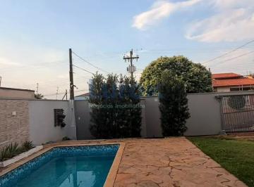 Casa · 117m² · 2 Quartos · Casa Em Jardim Santa Helena, Valinhos/sp de 117 m² 2 Quartos À Venda por R$890.000ou Para Locaçã