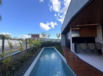Casa · 3 Quartos · Teto de Madeira E Piscina de Raia, No Alphaville Nova Esplanada