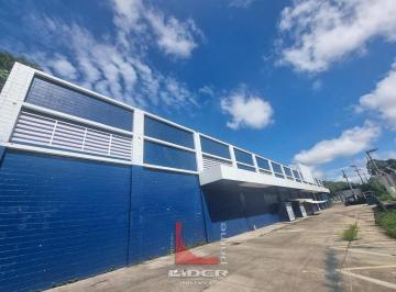 Comercial · 2500m² · Galpão / Depósito / Armazém Para Alugar Em Matadouro de 2500.00 m²