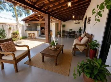 Casa · 200m² · 3 Quartos · 2 Vagas · Casa Para Venda Em Jardim Fortaleza de 200.00 m² Com 3 Quartos, 1 Suite E 2 Garagens