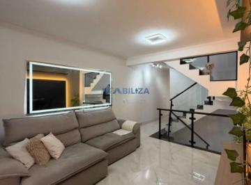 Casa · 120m² · 3 Quartos · 4 Vagas · Sobrado Para Venda E Aluguel Em Centro de 120.00 m² Com 3 Quartos E 4 Garagens